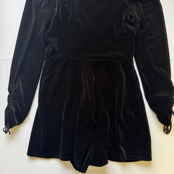Urban Outfitters Velvet Jumpsuit Romper UO Black Ballet Wrap Dress Velour Sz S - Picture 14 of 16